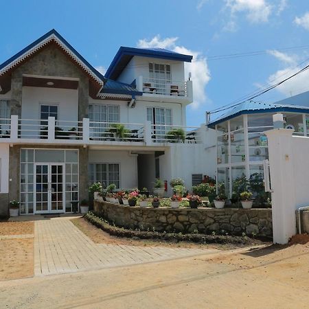 Hotel Blue Meadows Nuwaraeliya Nuwara Eliya Esterno foto